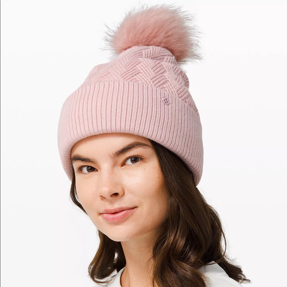 Lululemon Sherpa Weave Pom Beanie pink
